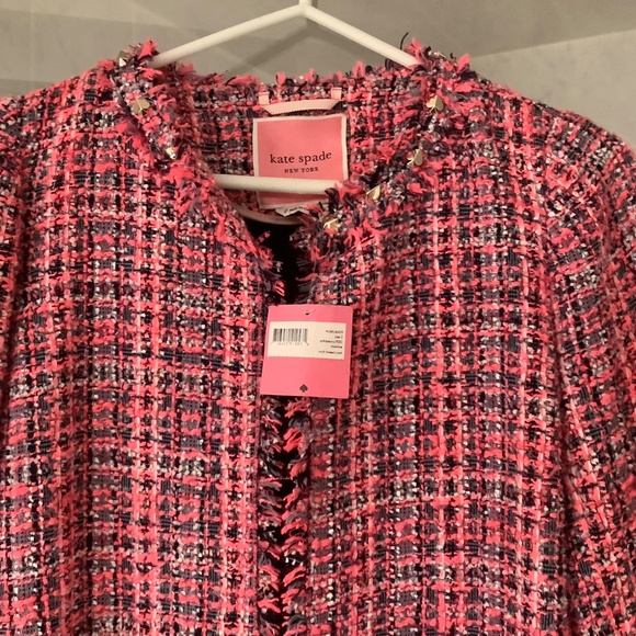 Coat - Picture 4 of 4